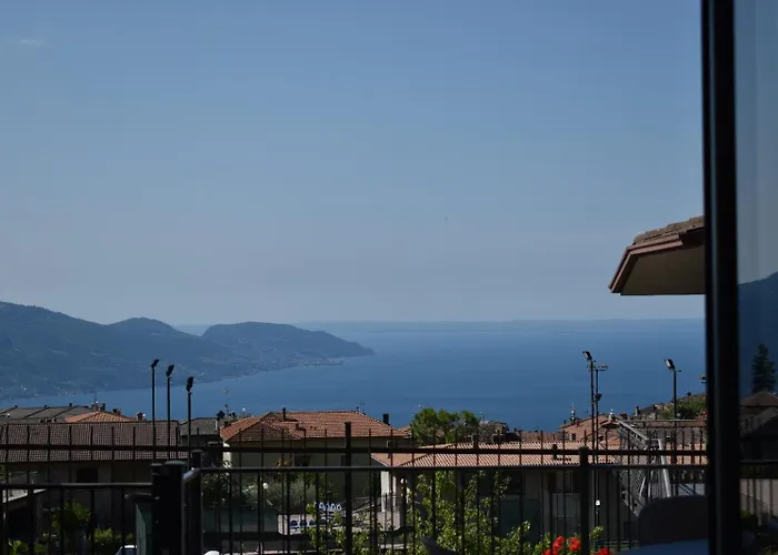 Mirabel 3*