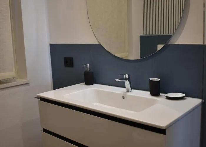 Mirabel 3* تينيالي