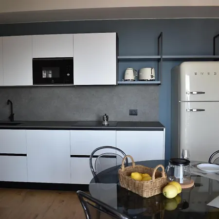 Appart hôtel Mirabel 3*