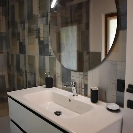 Appart hôtel Mirabel 3*