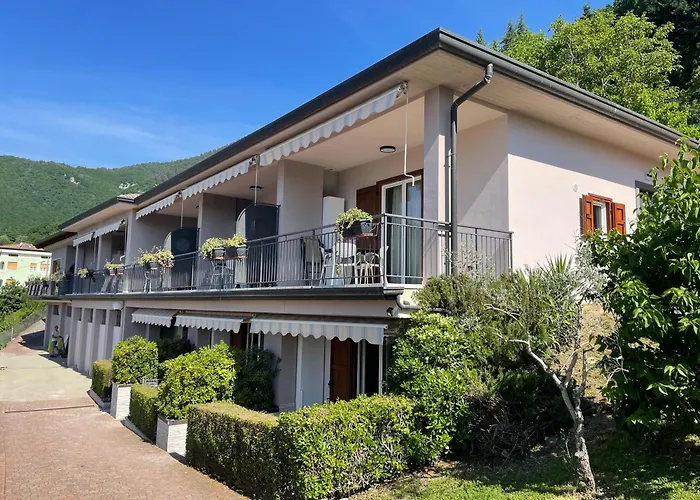 Appart hôtel Mirabel 3*