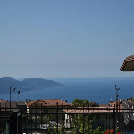 Mirabel 3*
